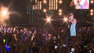 PSY - ENTERTAINER (연예인) @ Seoul Plaza Live Concert