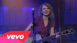 Taylor Swift - Mine (Live on Letterman)